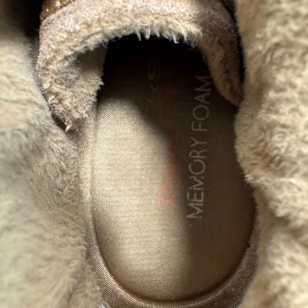 Boho Suede Faux Fur Lined Women Size 8 Skechers Relaxed Fit Memory Foam Boots‎